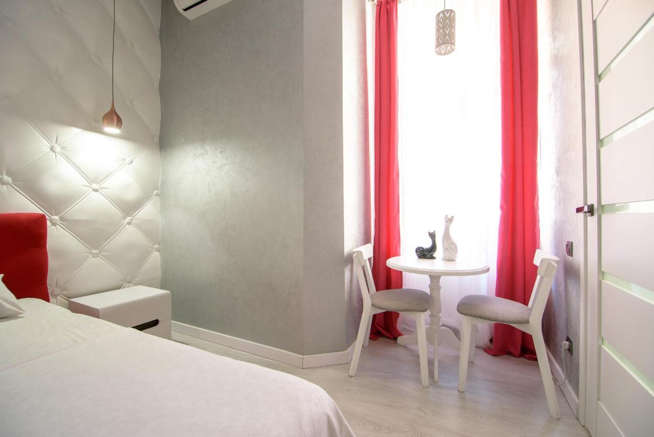 Nova Apartment Лвив Екстериор снимка